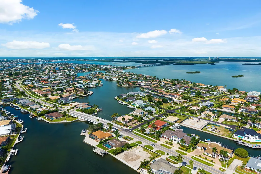 450 N Barfield Drive Marco Island FL 34145