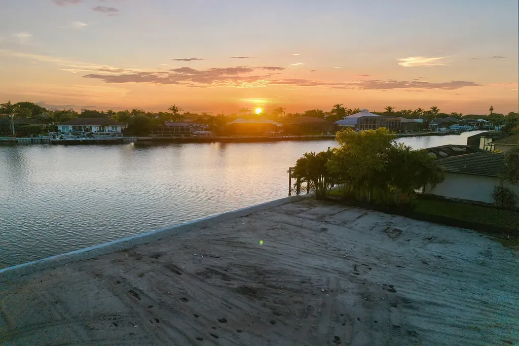 450 N Barfield Drive Marco Island FL 34145