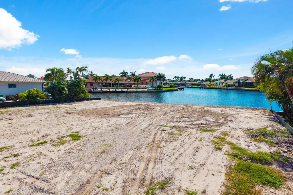 450 N Barfield Drive Marco Island FL 34145