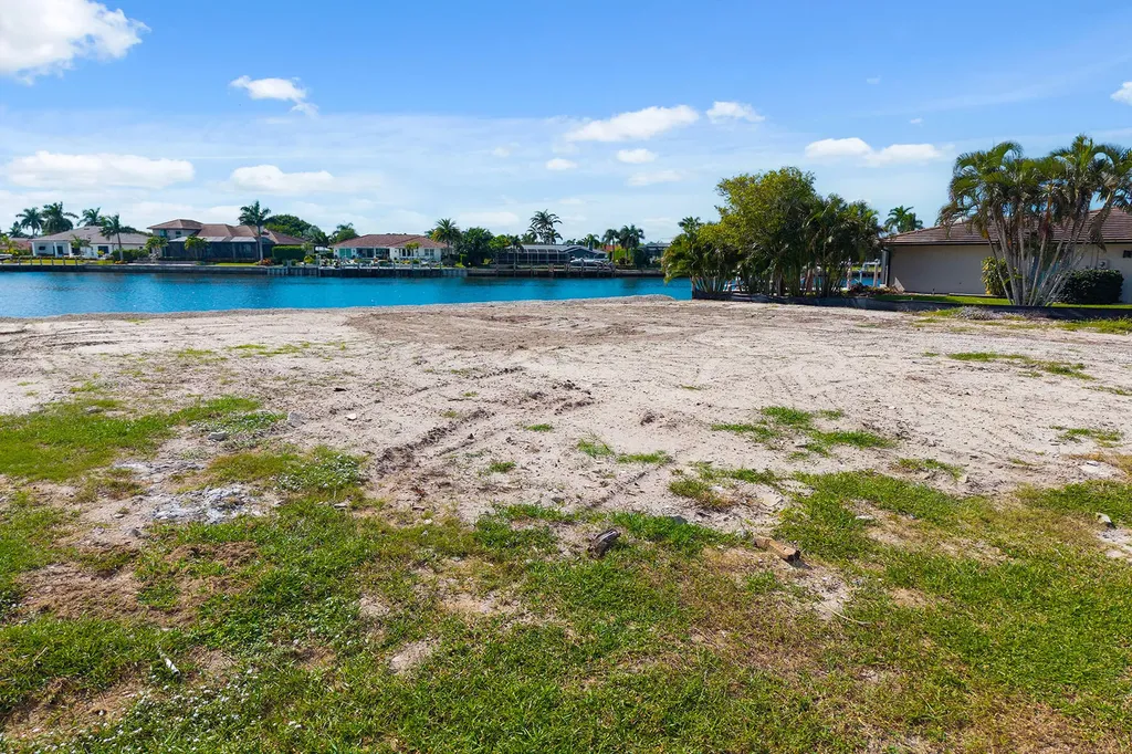 450 N Barfield Drive Marco Island FL 34145