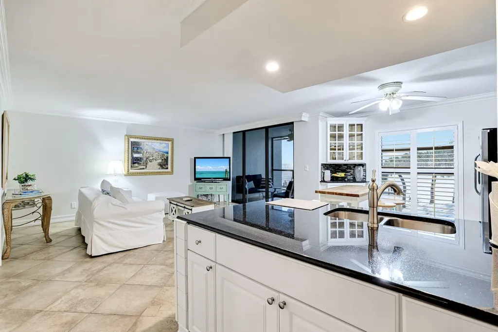 1085 Bald Eagle Drive Marco Island FL 34145