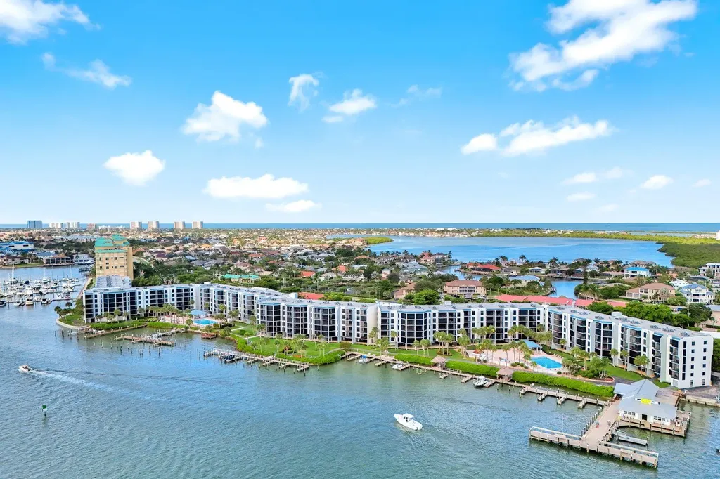 1085 Bald Eagle Drive Marco Island FL 34145