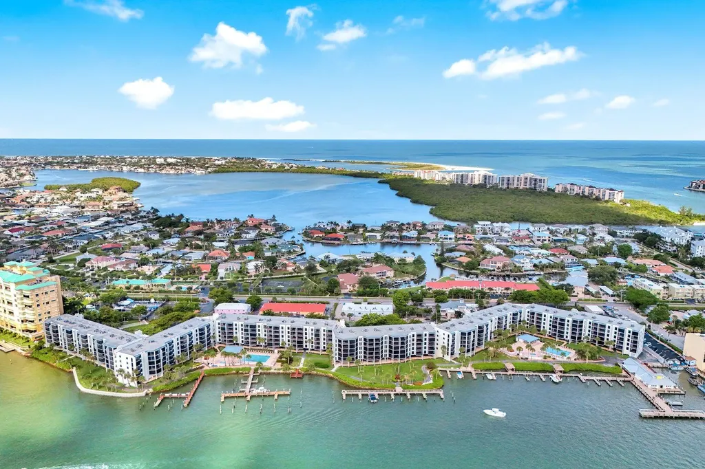 1085 Bald Eagle Drive Marco Island FL 34145