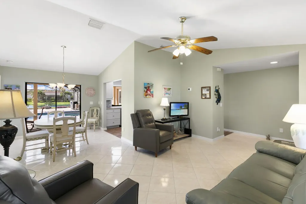 3434 Anton Court Naples FL 34109