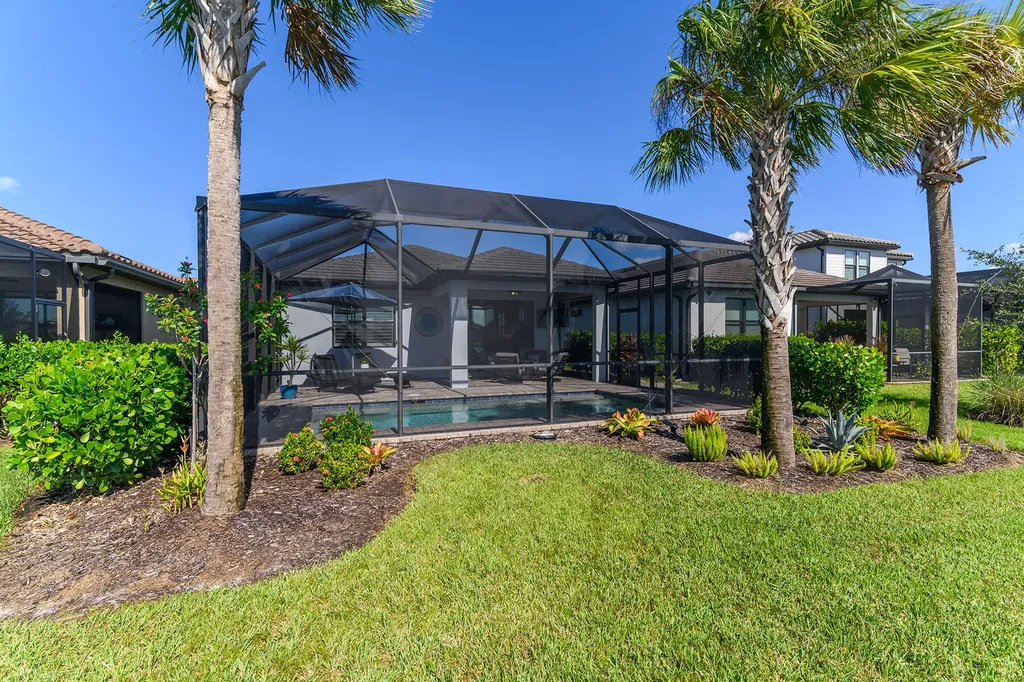 2191 Yellowfin Circle Naples FL 34114
