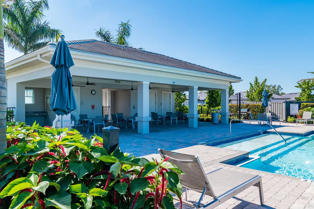 2191 Yellowfin Circle Naples FL 34114