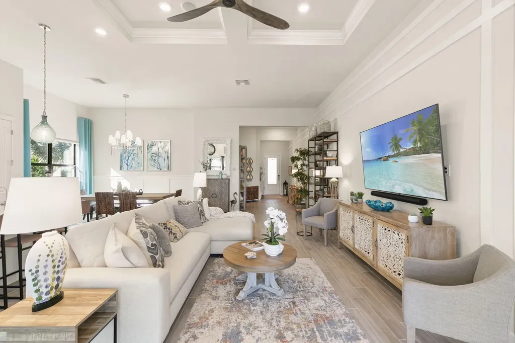 2787 Aviamar Circle Naples FL 34114