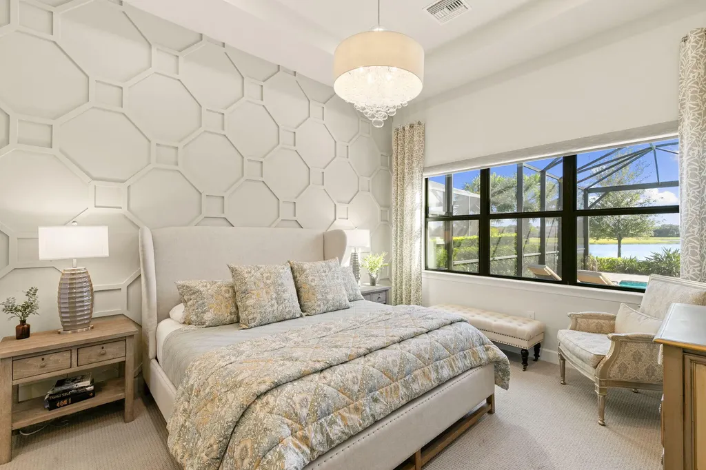 2787 Aviamar Circle Naples FL 34114