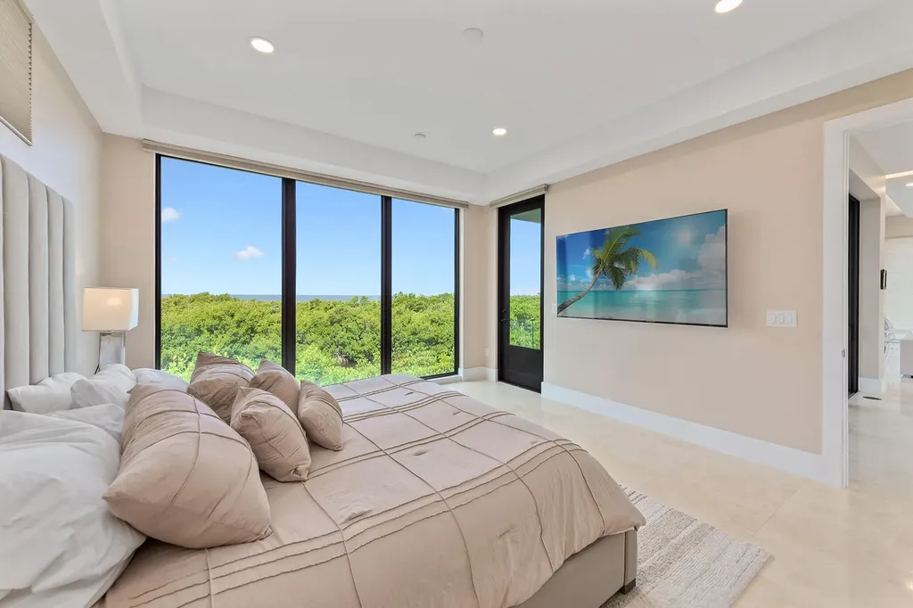 706 Waterside Drive Marco Island FL 34145