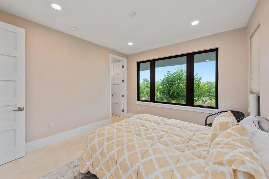 706 Waterside Drive Marco Island FL 34145