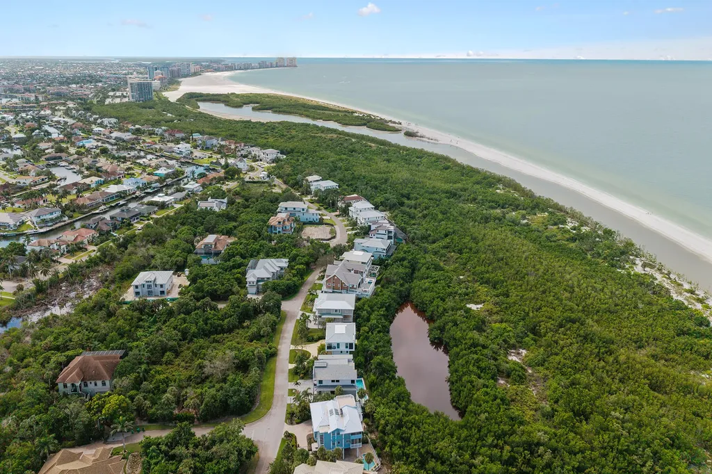 706 Waterside Drive Marco Island FL 34145