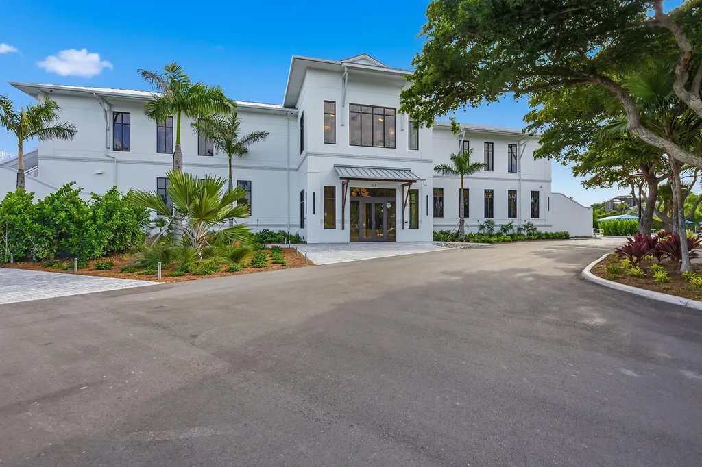 706 Waterside Drive Marco Island FL 34145