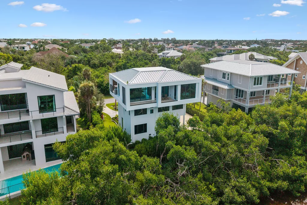 706 Waterside Drive Marco Island FL 34145