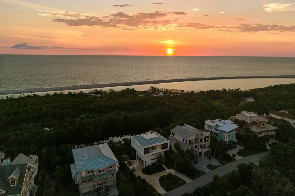 706 Waterside Drive Marco Island FL 34145