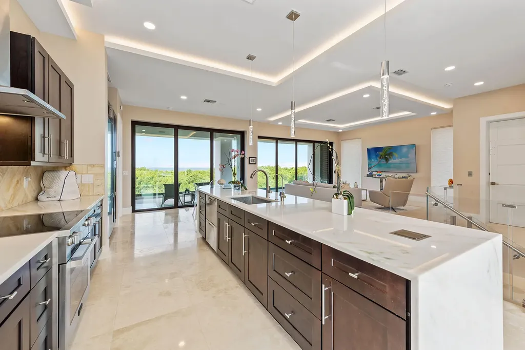 706 Waterside Drive Marco Island FL 34145