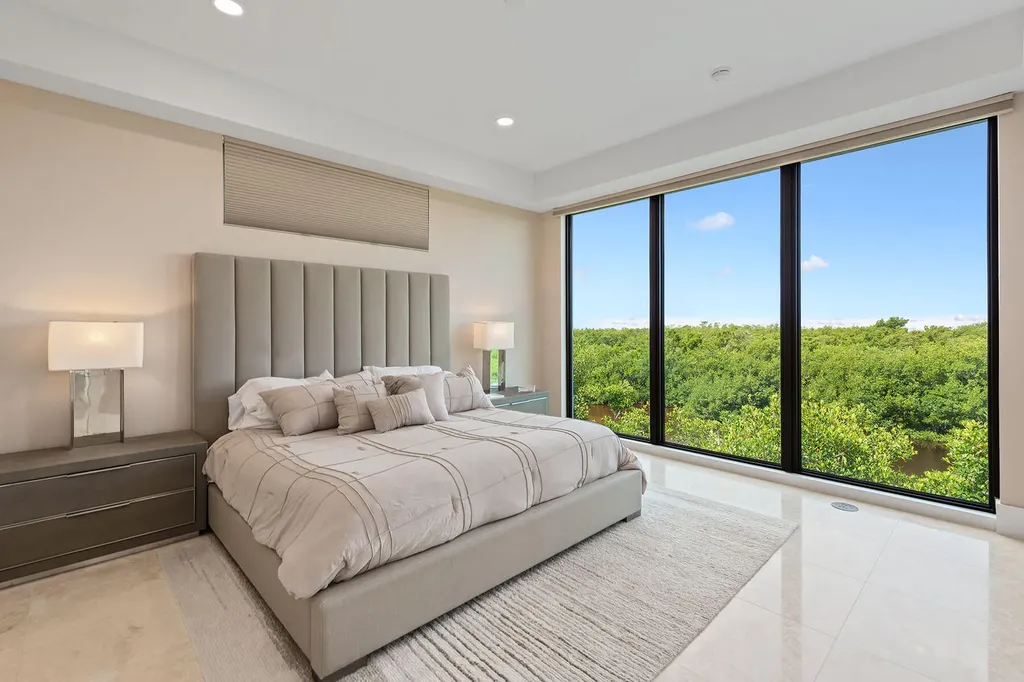 706 Waterside Drive Marco Island FL 34145