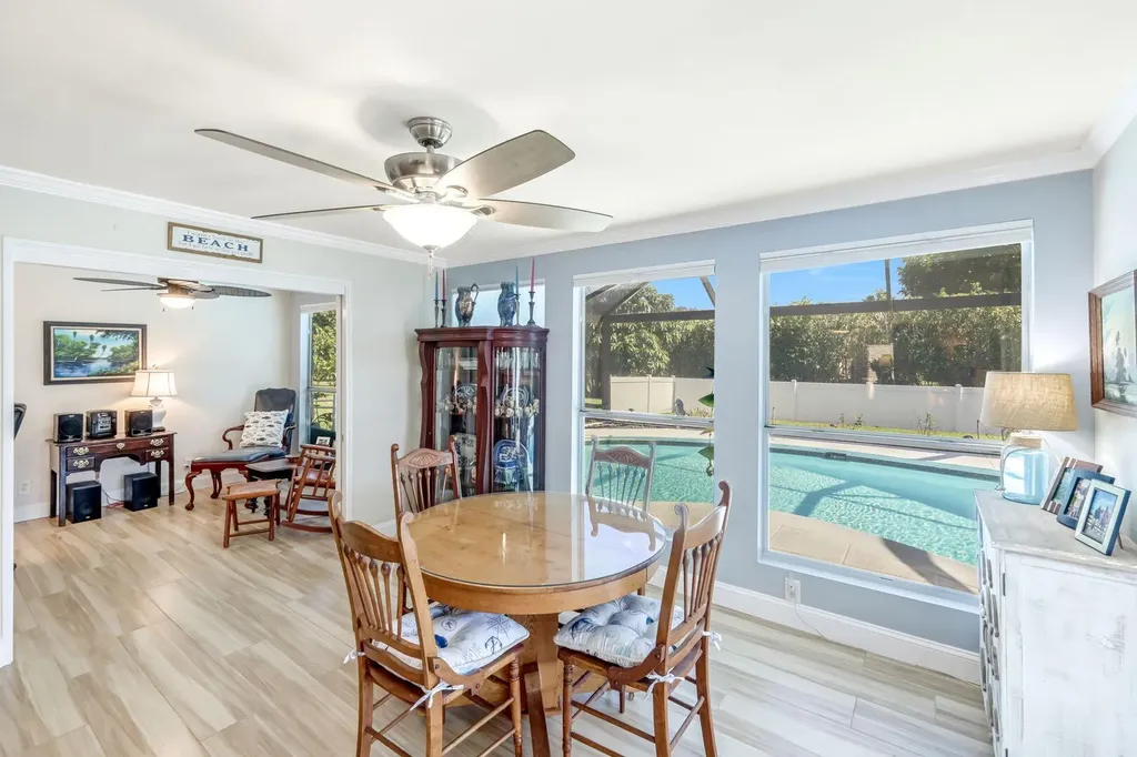 4459 Lakewood Boulevard Naples FL 34112