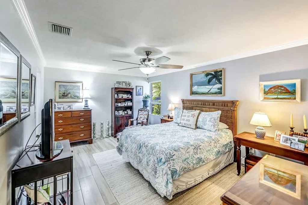 4459 Lakewood Boulevard Naples FL 34112