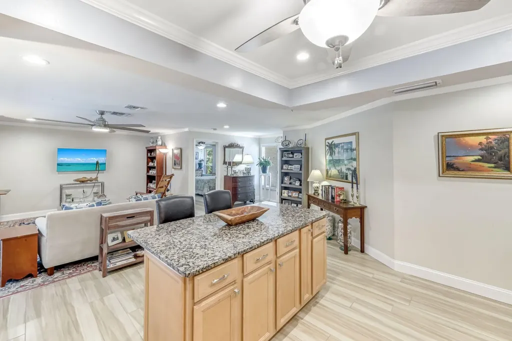 4459 Lakewood Boulevard Naples FL 34112