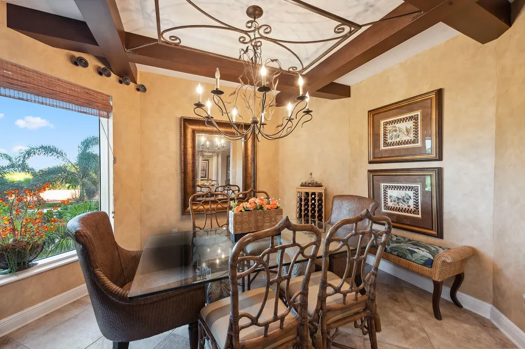 1060 Borghese Lane Naples FL 34114