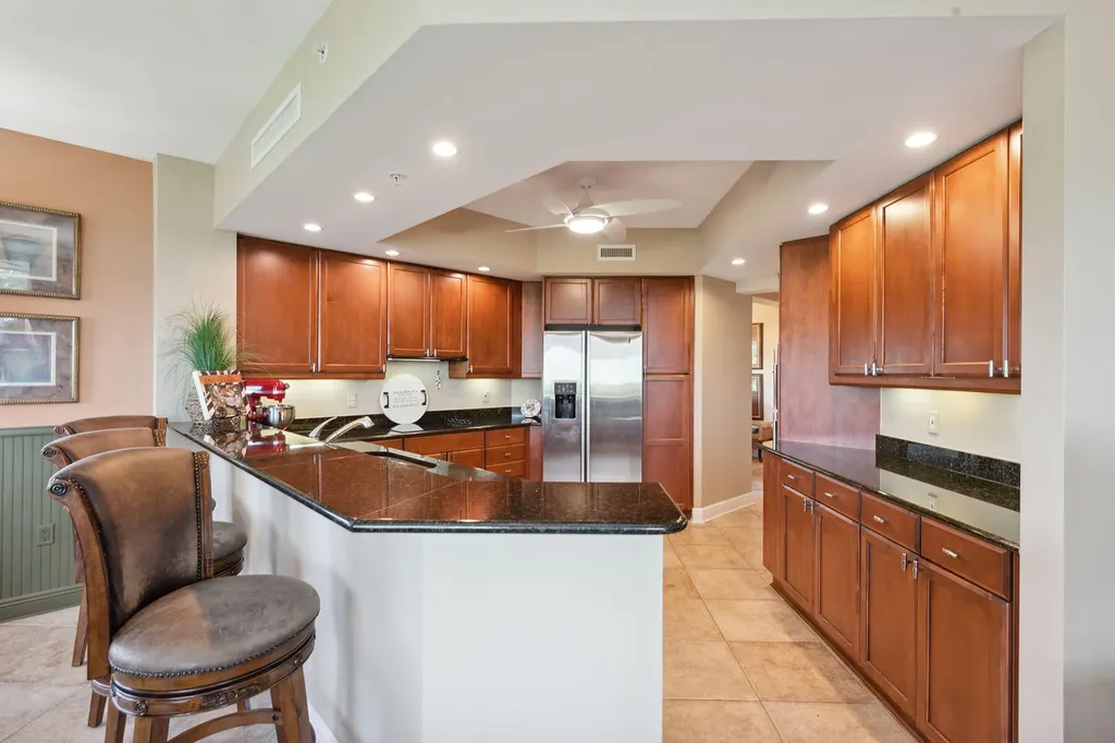 1060 Borghese Lane Naples FL 34114