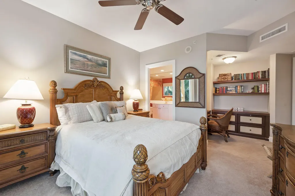 1060 Borghese Lane Naples FL 34114