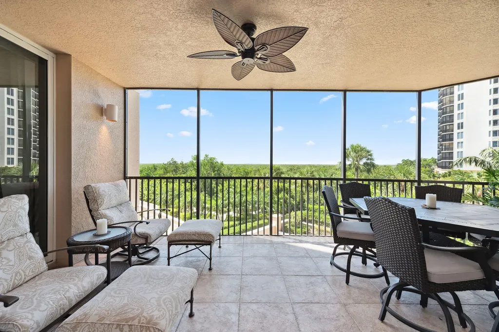 1060 Borghese Lane Naples FL 34114