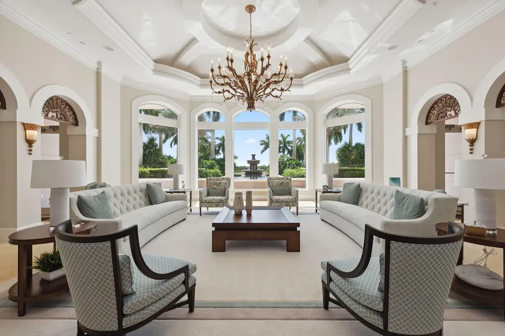 1060 Borghese Lane Naples FL 34114