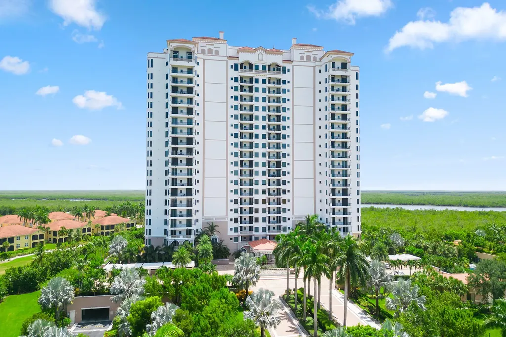 1060 Borghese Lane Naples FL 34114