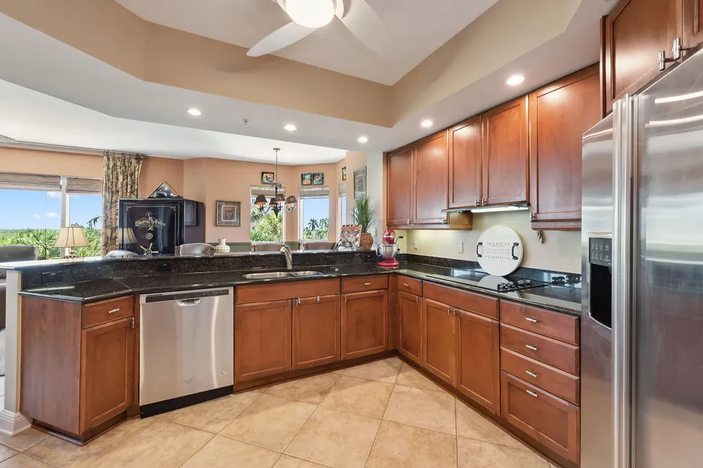 1060 Borghese Lane Naples FL 34114