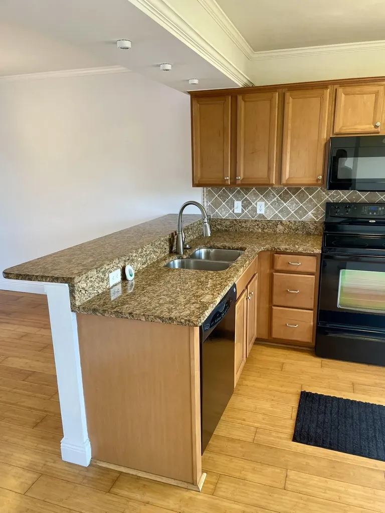 1165 Mainsail Drive Naples FL 34114