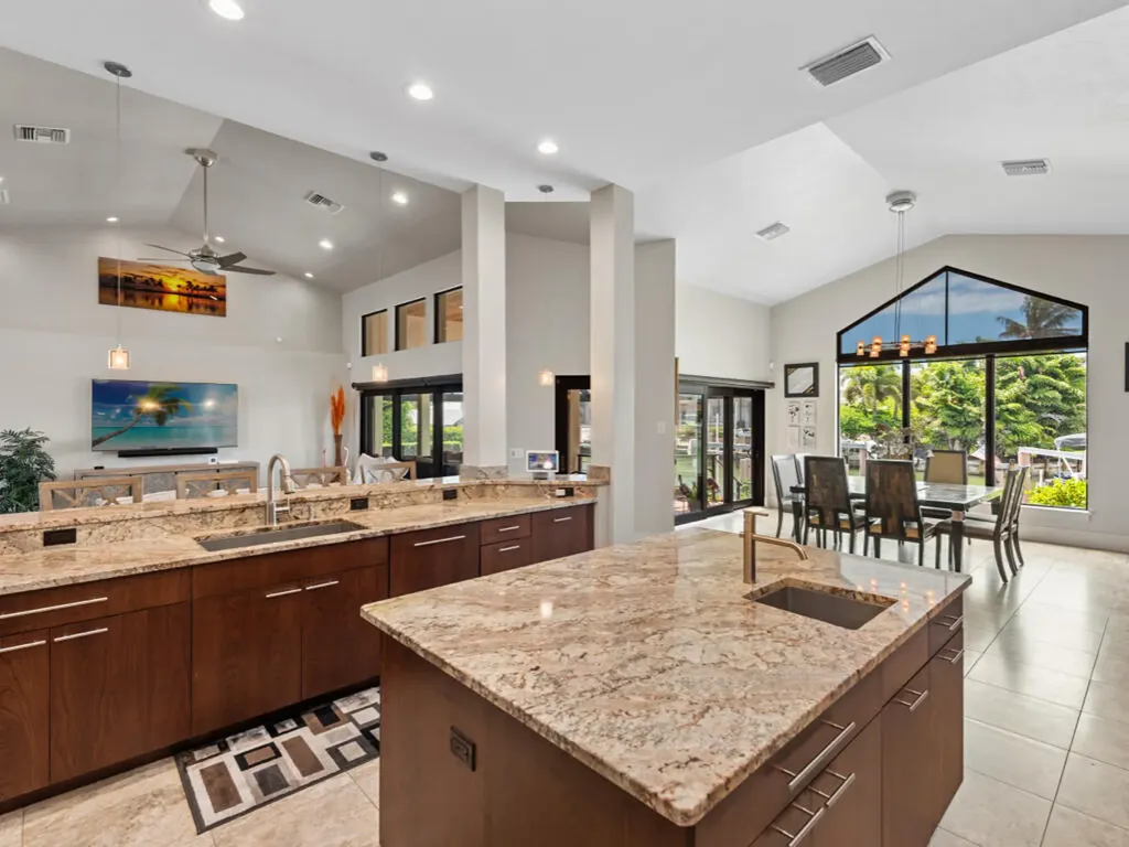 580 Goldcoast Court Marco Island FL 34145