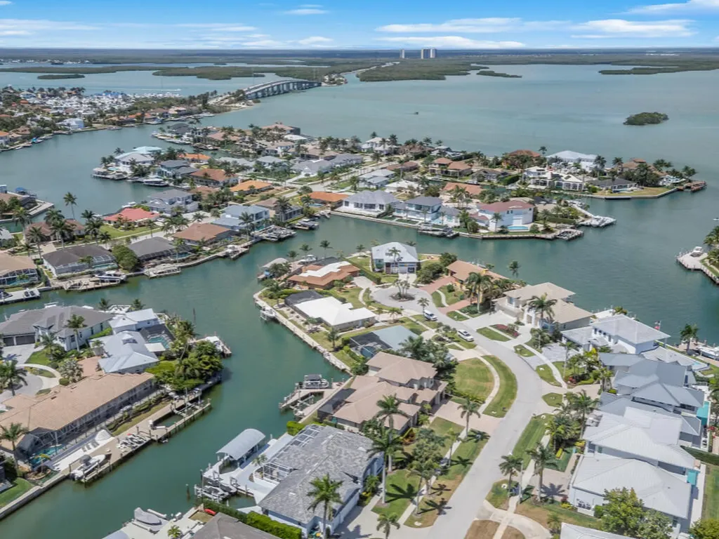 580 Goldcoast Court Marco Island FL 34145