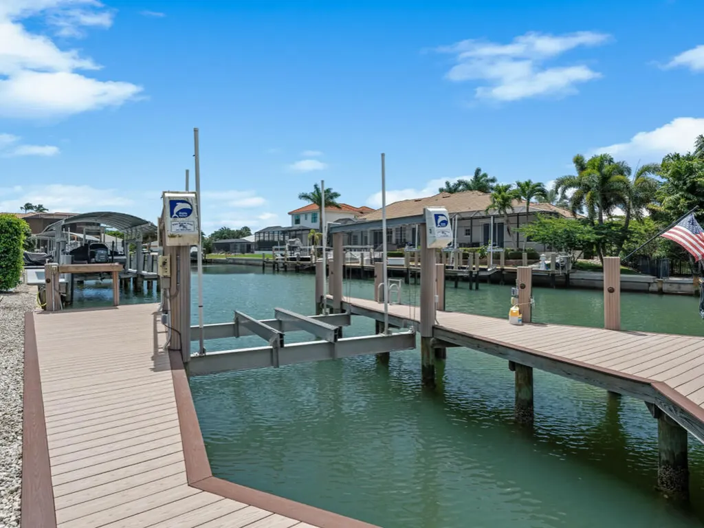 580 Goldcoast Court Marco Island FL 34145