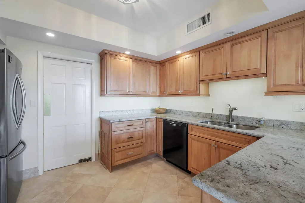 220 Seaview Court Marco Island FL 34145