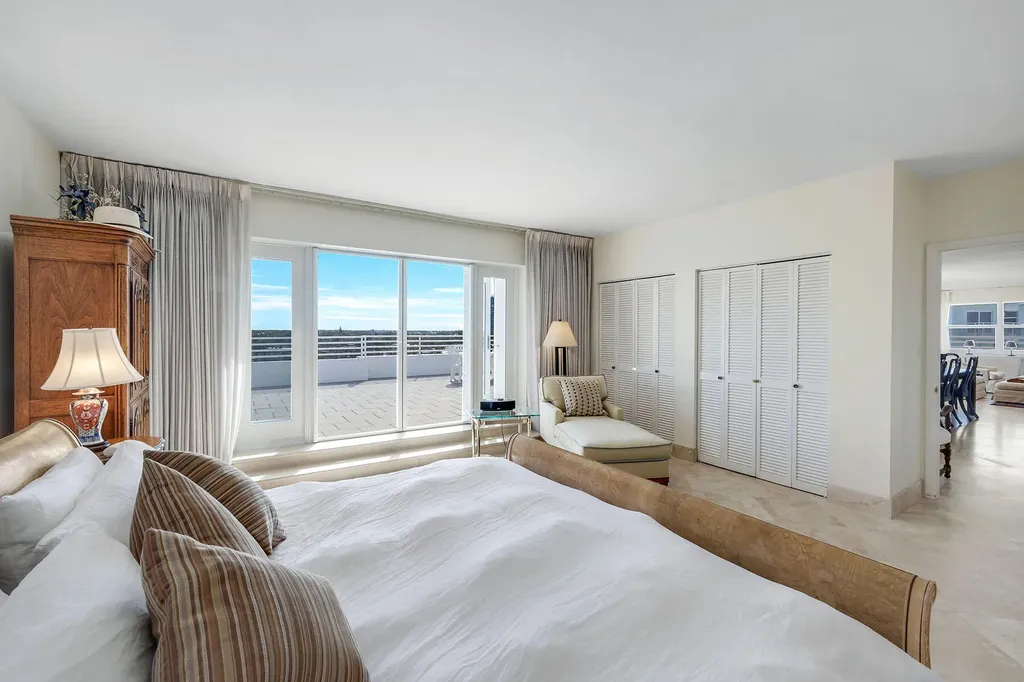 220 Seaview Court Marco Island FL 34145