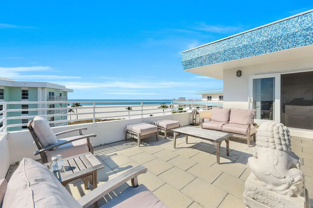 220 Seaview Court Marco Island FL 34145