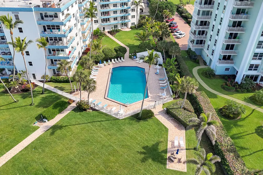 220 Seaview Court Marco Island FL 34145