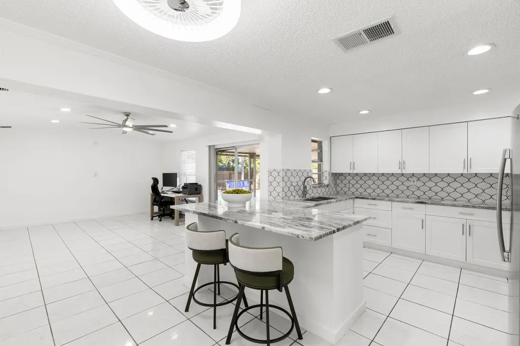 4220 Pearl Harbor Drive Naples FL 34112