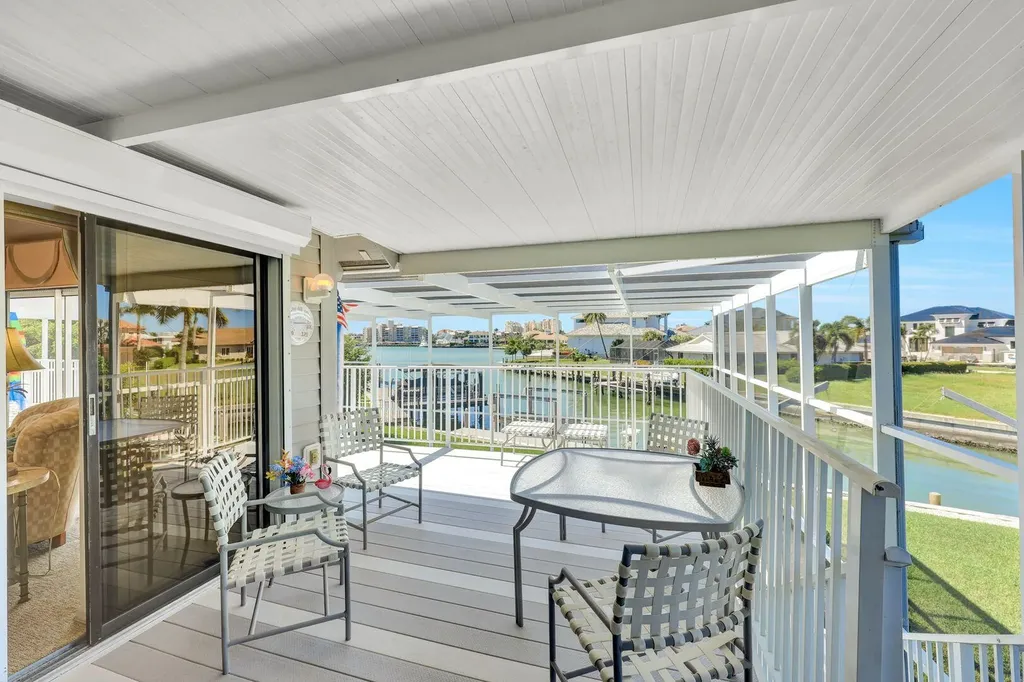 810 Arcadia Court Marco Island FL 34145