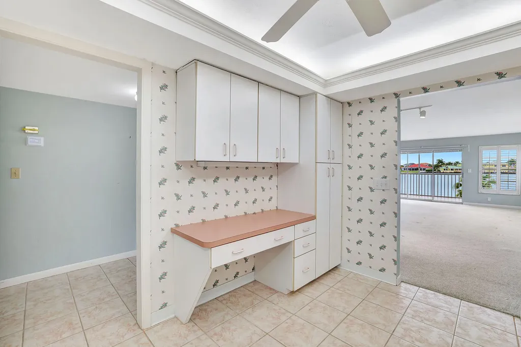 710 W Elkcam Circle Marco Island FL 34145