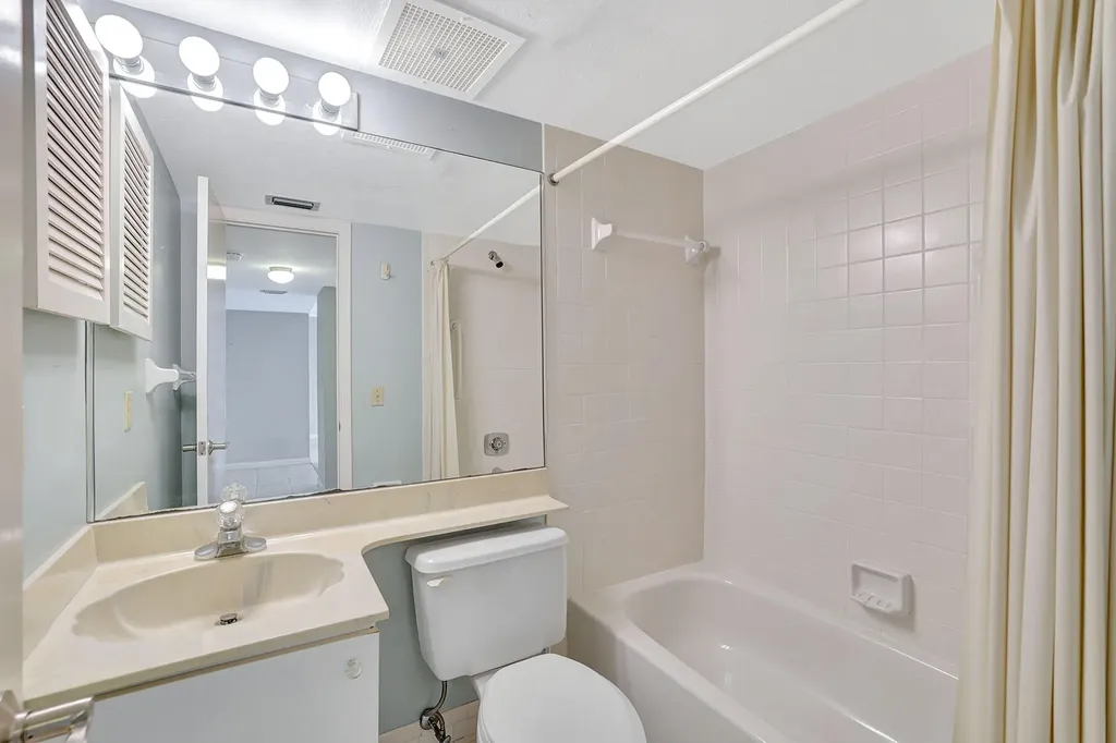 710 W Elkcam Circle Marco Island FL 34145