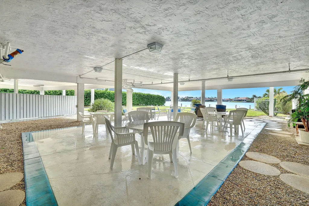 710 W Elkcam Circle Marco Island FL 34145