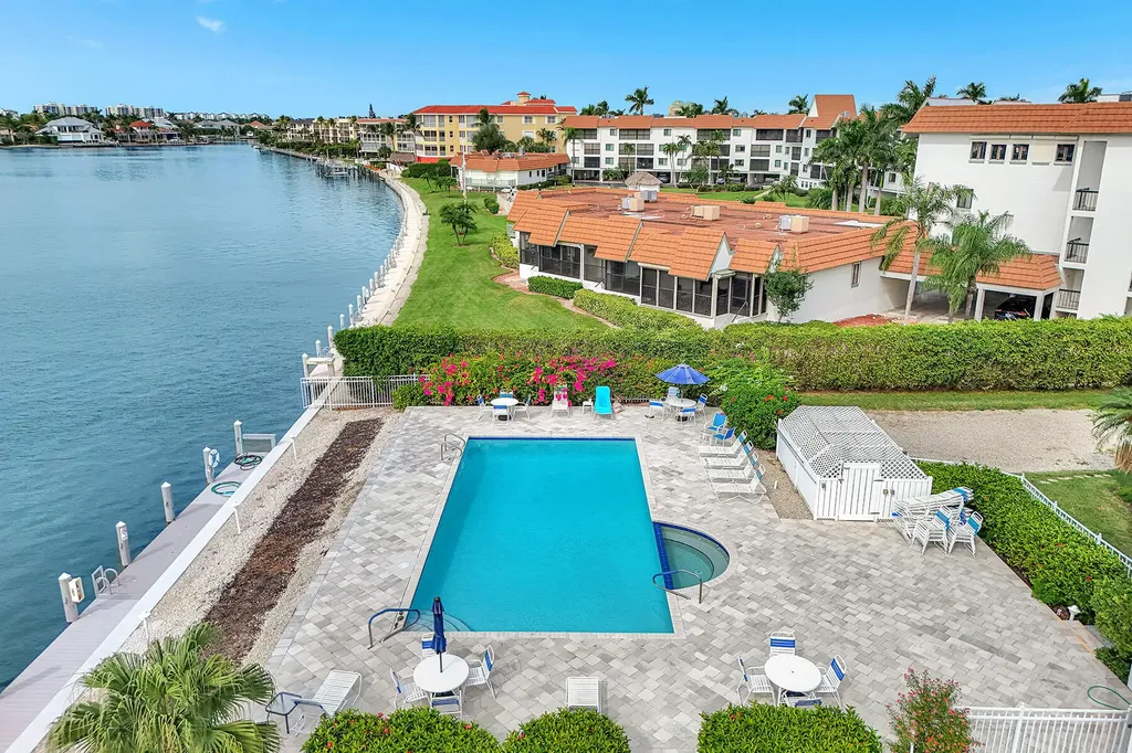 710 W Elkcam Circle Marco Island FL 34145