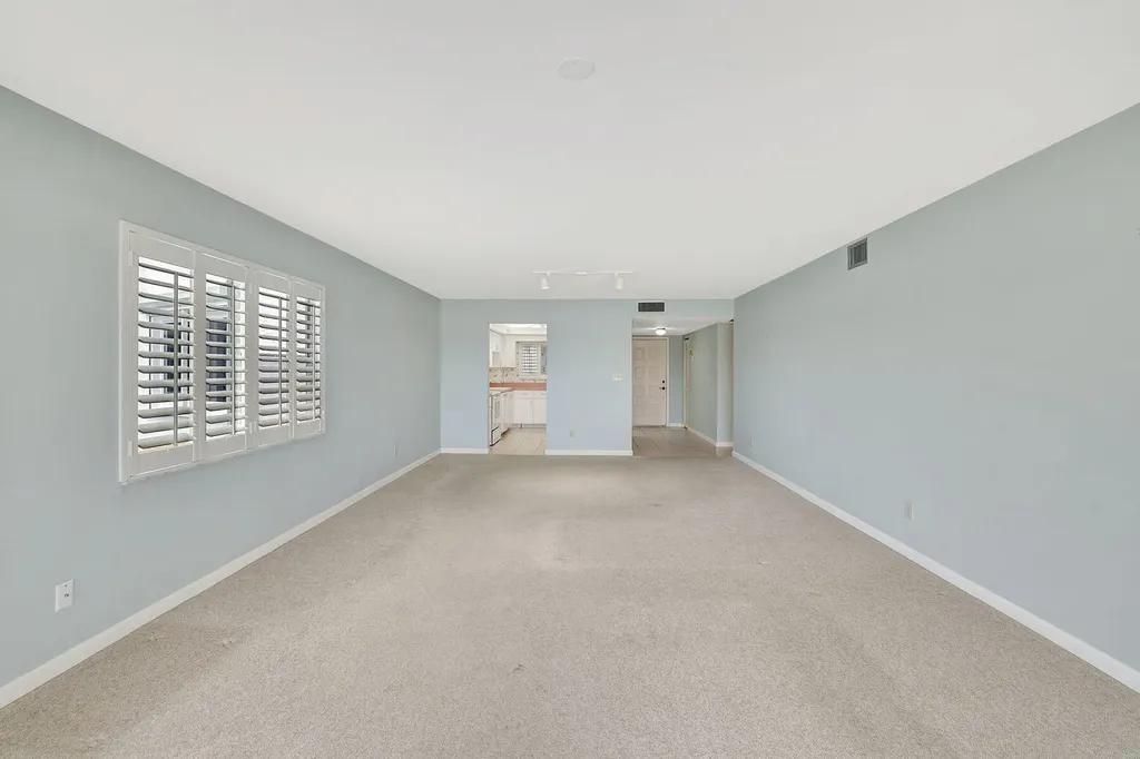 710 W Elkcam Circle Marco Island FL 34145