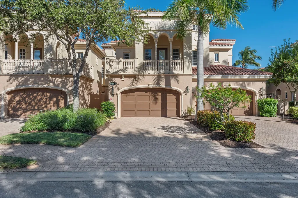 9284 Menaggio Court Naples FL 34114