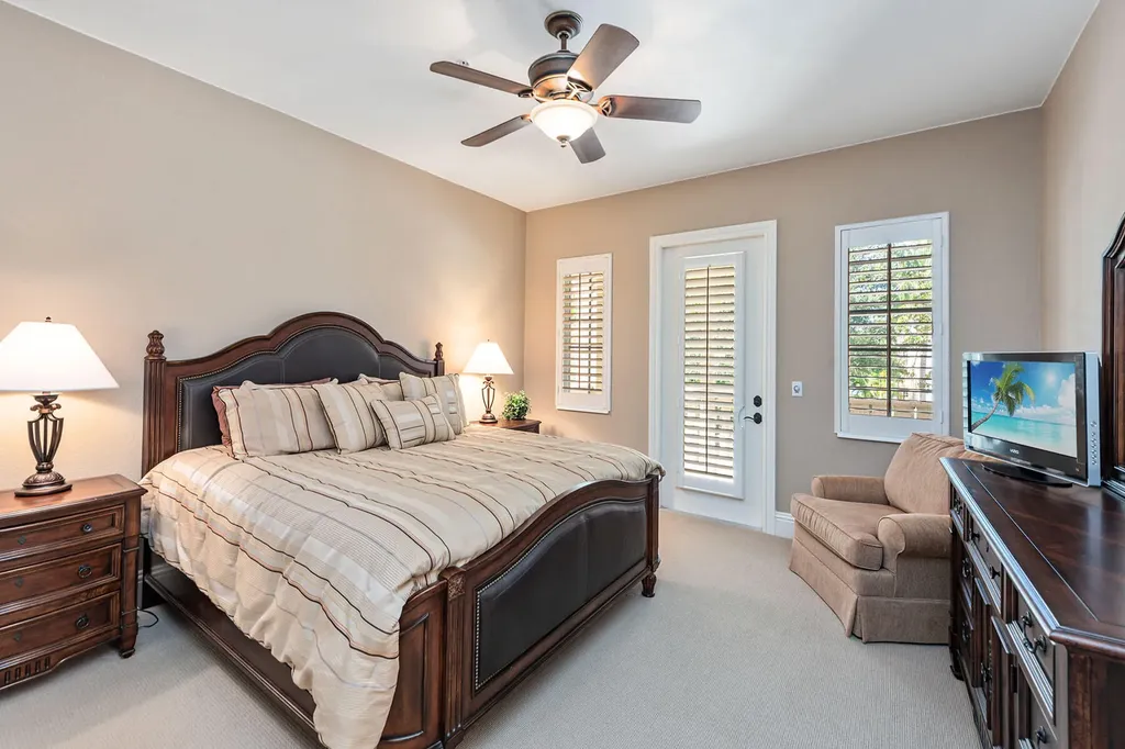 9284 Menaggio Court Naples FL 34114