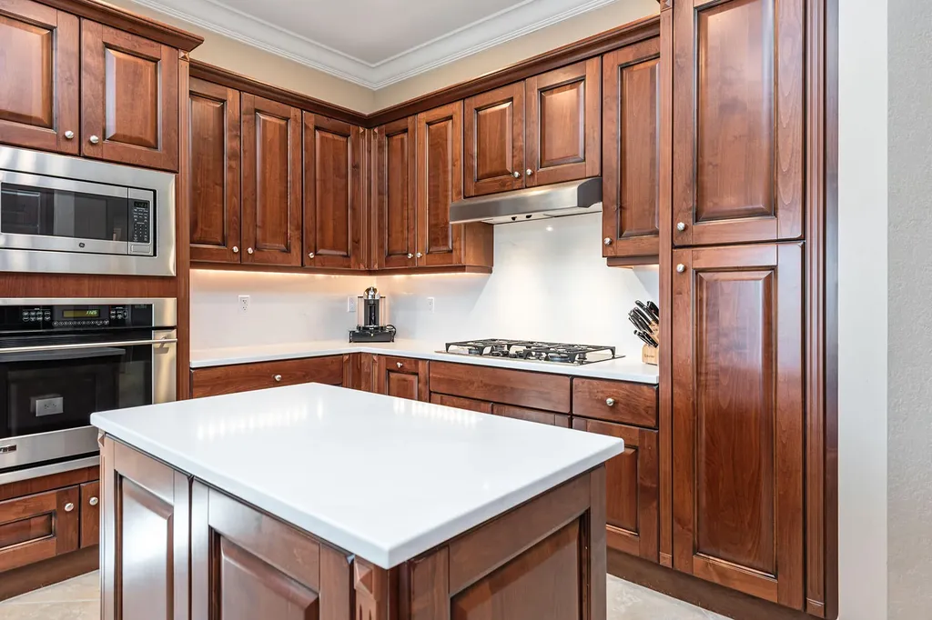 9284 Menaggio Court Naples FL 34114