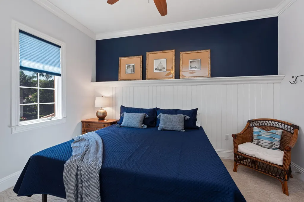 8604 Majorca Lane Naples FL 34114