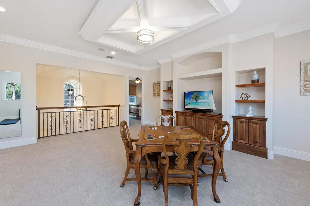 8604 Majorca Lane Naples FL 34114